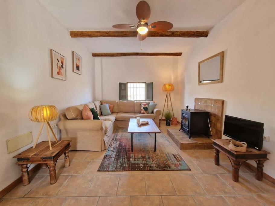 Casa Rincon A Detached Two Bed Cottage Lubrín エクステリア 写真